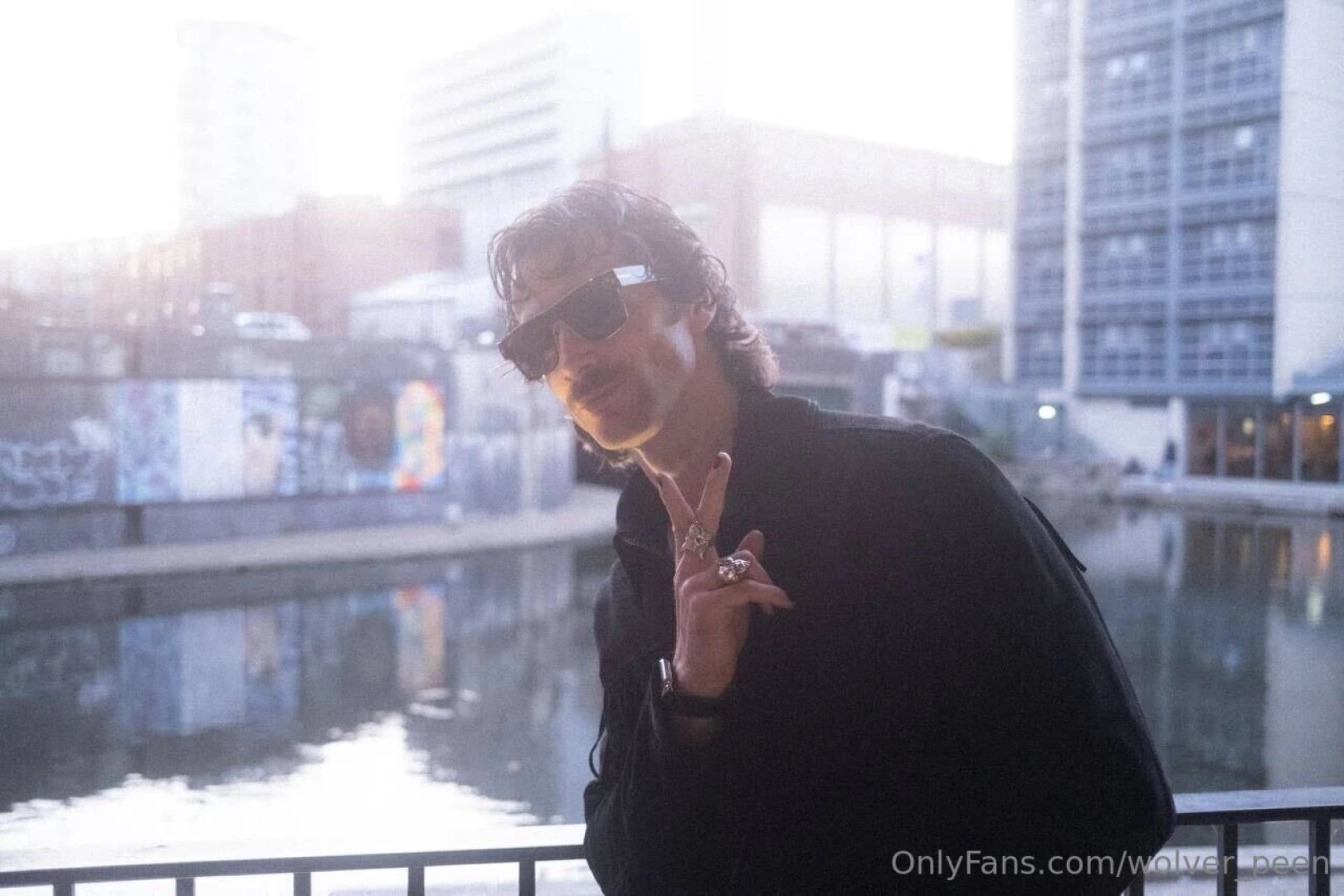 How about i take you to dinner this evening and then maybe you can dm 