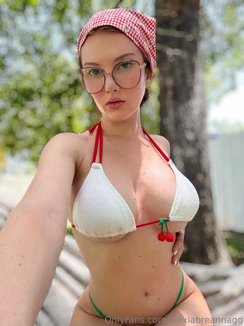 All american pie ready for fuckin tip if you get the reference 