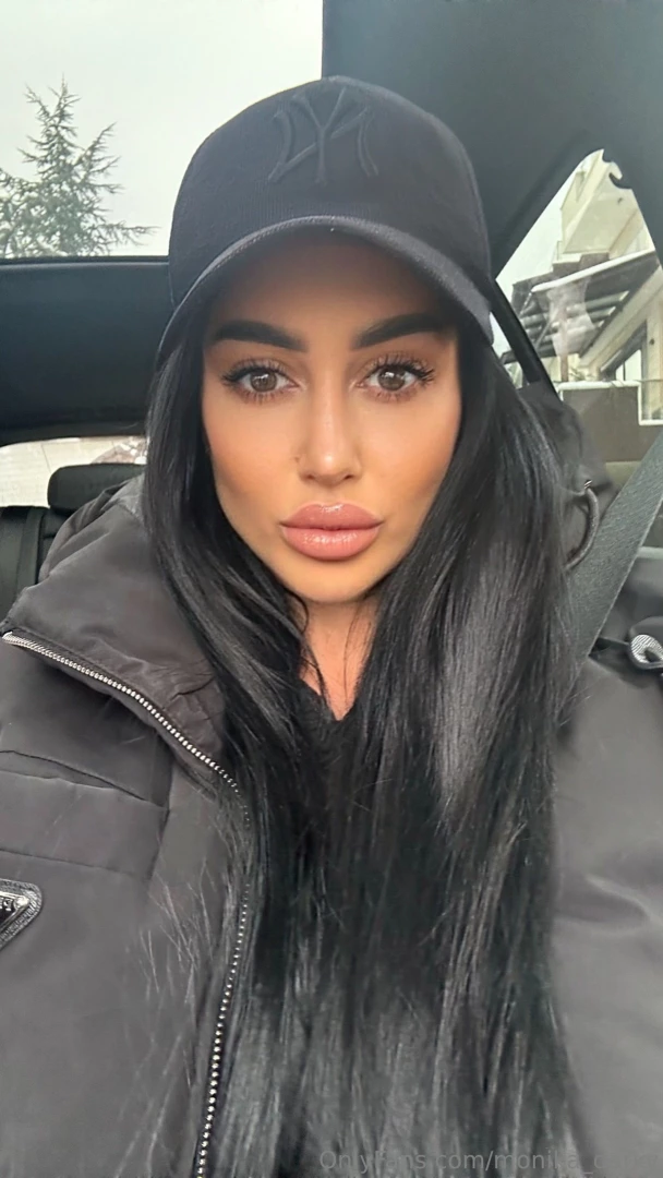 I m in the car now and on my way to run some errands 