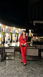 There s something powerful about a man who knows how to dress as tom