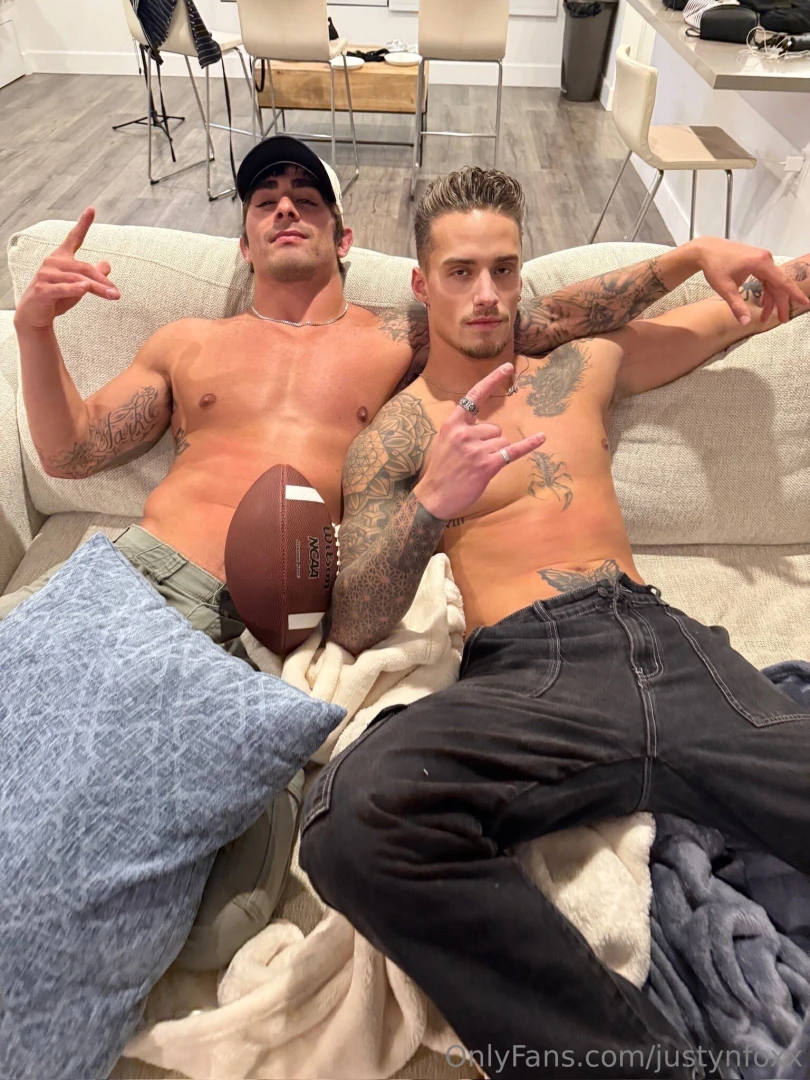 Check your dms no caption needed 