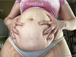 Hey cuties here s some cute belly button pics new video tomorrow part 7