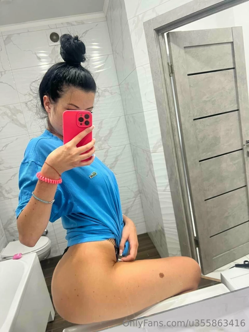 Looking up at the night sky i thought that there must be thousands of 