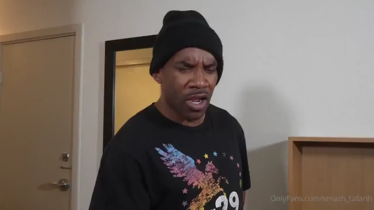 Walked in and hallucinated a baddie melina meretrix in my bed best 