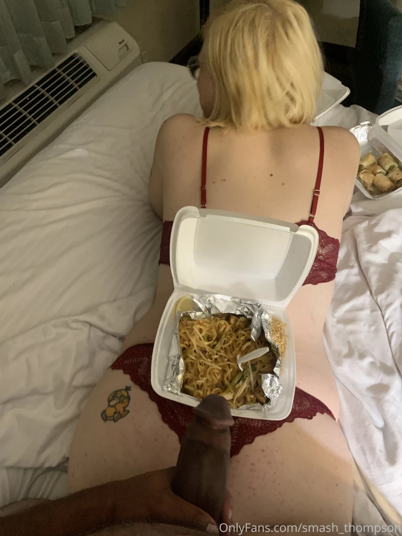 smash-tafarih - Enjoying some pad thai with violet heauxregarde tsvioletskye part 1 