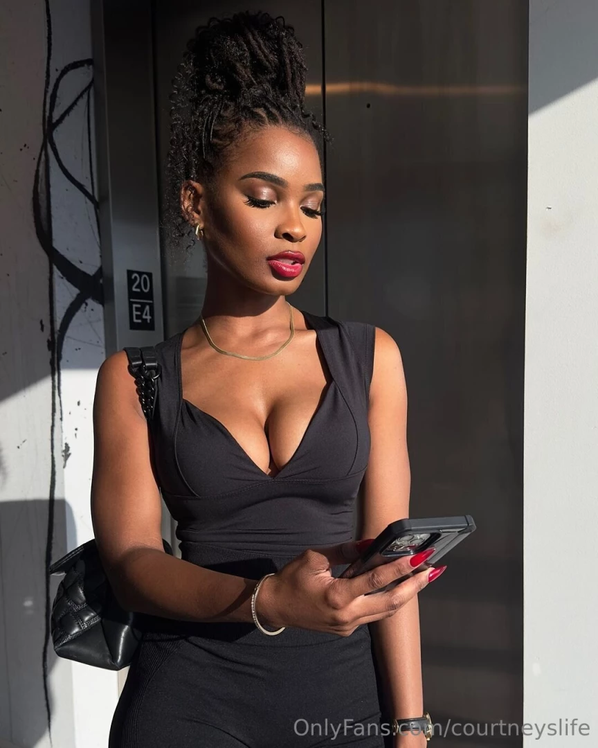 Waiting for you to msg me part 3 