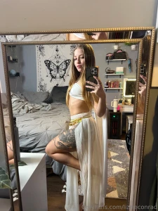 Feeling good looking good just waiting for you to slide in and make my part 1