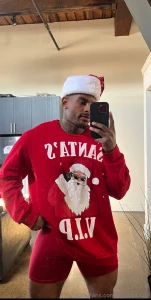 Hey bro what gifts would you like to get from me this year share your