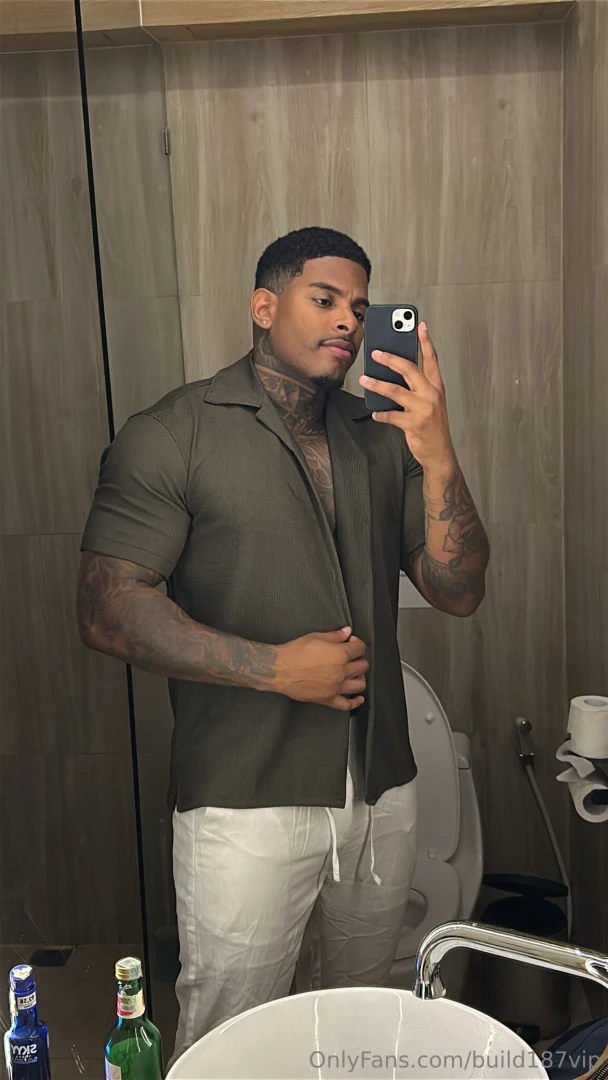 Do you like my muscular body part 1 