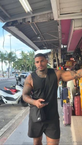 Walking through vibes not just streets