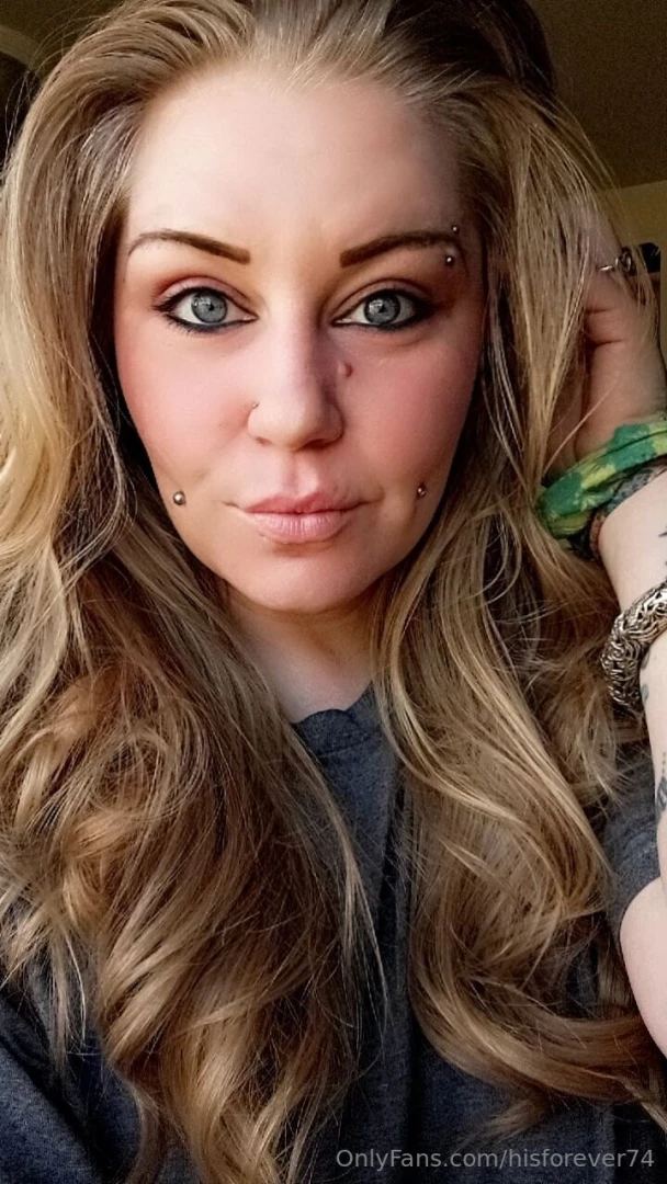 I hope everyone is having a happy hump day 