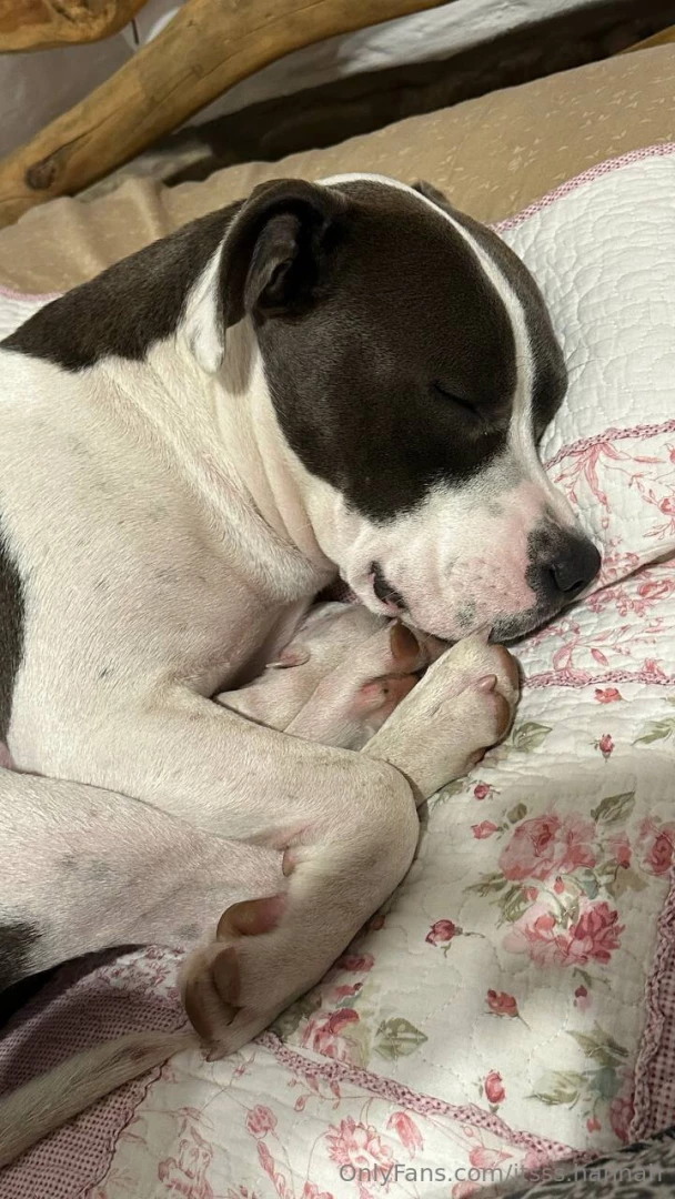 Just an eepy little girllll 