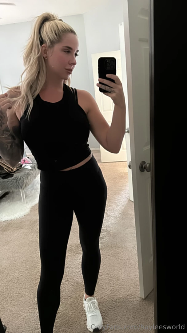 Making gains and stealing glances 