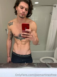 Flexing before hitting the shower swipe left to see the spicy version