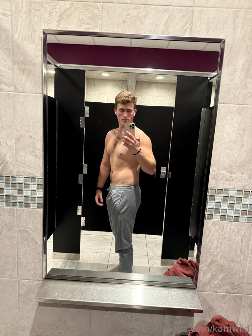 Got a semi at the gym 