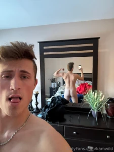 Who s tryna put their tongue in it