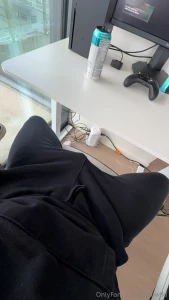 I get so horny when i m gaming would you mind taking care of me while