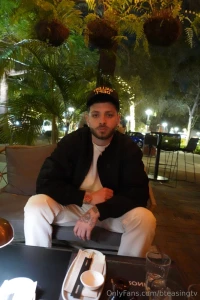 Hurry up and check in with ur owner