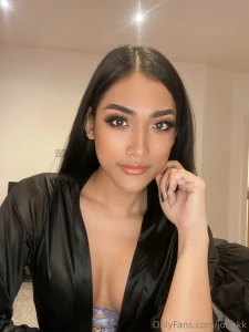 Hi i m in camberley now xx