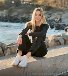 Subscriptions free only now sasha_stones do you think she s not part 51