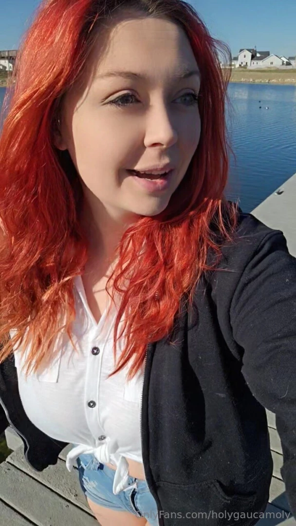 That last pic dayum raising money for my mama help a girl out this part 2 