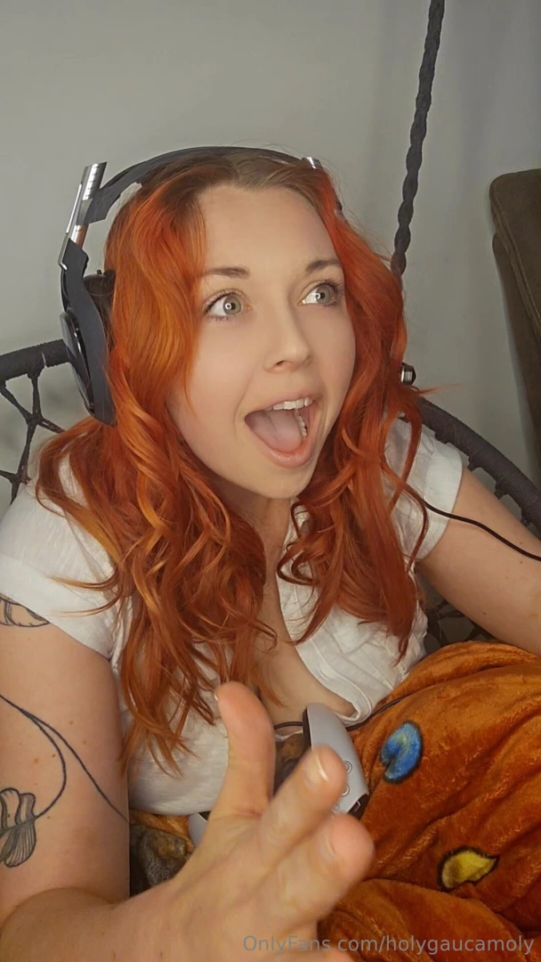 That last pic dayum raising money for my mama help a girl out this part 3 