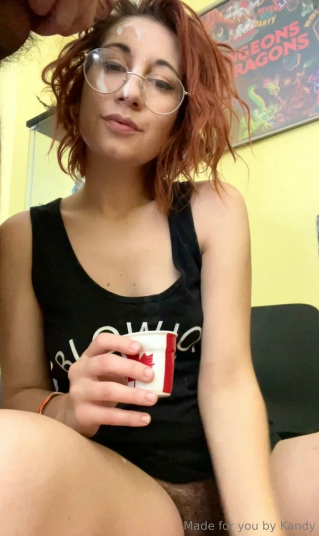 I received a huge cumshot over my face ho ricevuto una bella sborrata part 2 