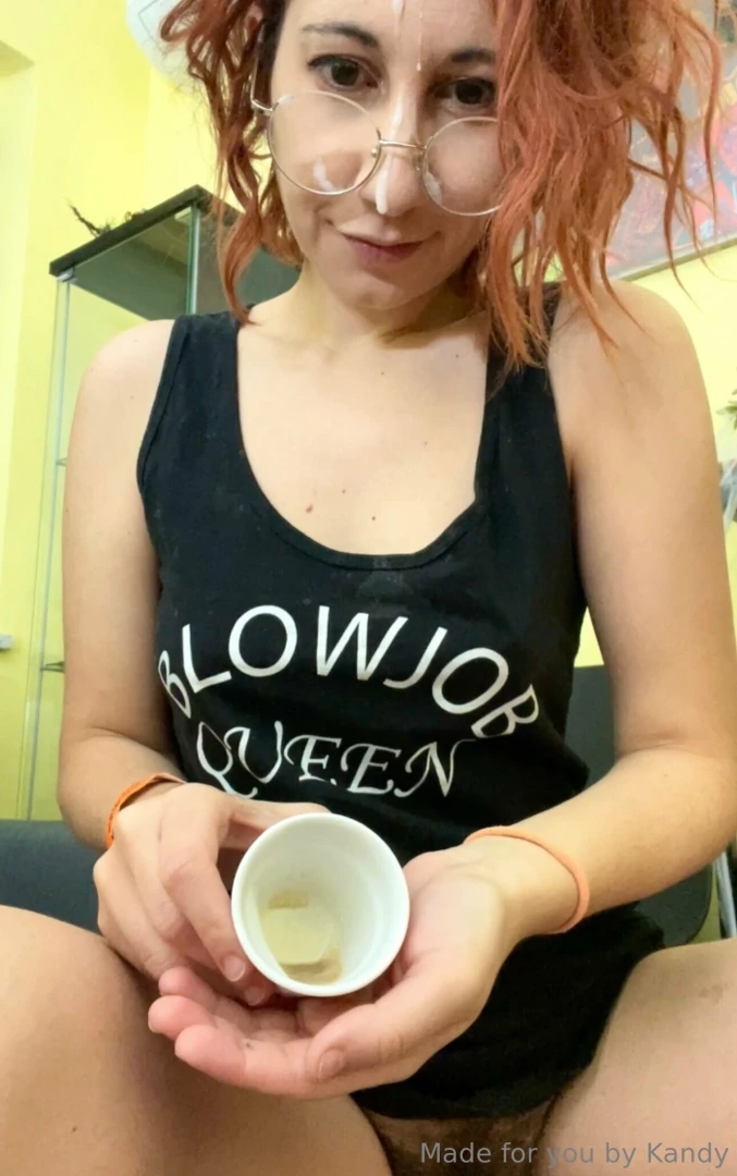 I received a huge cumshot over my face ho ricevuto una bella sborrata part 1 