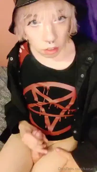 Satanic femboy 