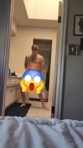 Anyone need a lift i know a pilot it s uncensored on themintsicle