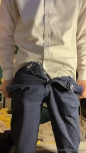 Can i be your work fuck buddy