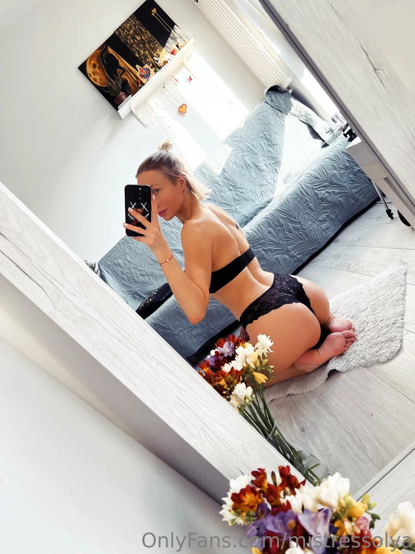 Ready to show you more join my private messages and i ll reveal my hot 