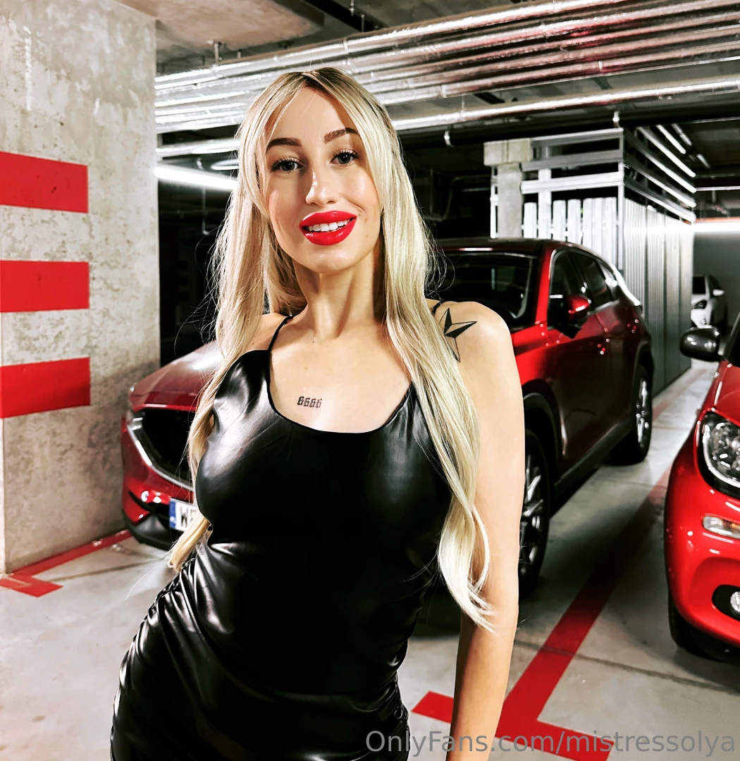 Do you like leather or latex because i do let s chat about it in 