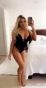 About to do a photo shoot amp you can watch it happen right now live