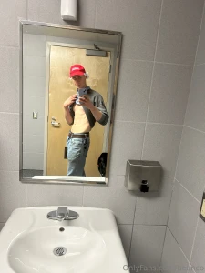 Taking you to the work bathroom with me but the video for a little part 1