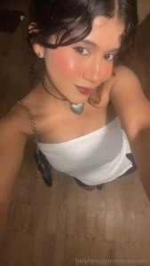 Happy new years to everyone sending out sexy bundles tonite if you tip