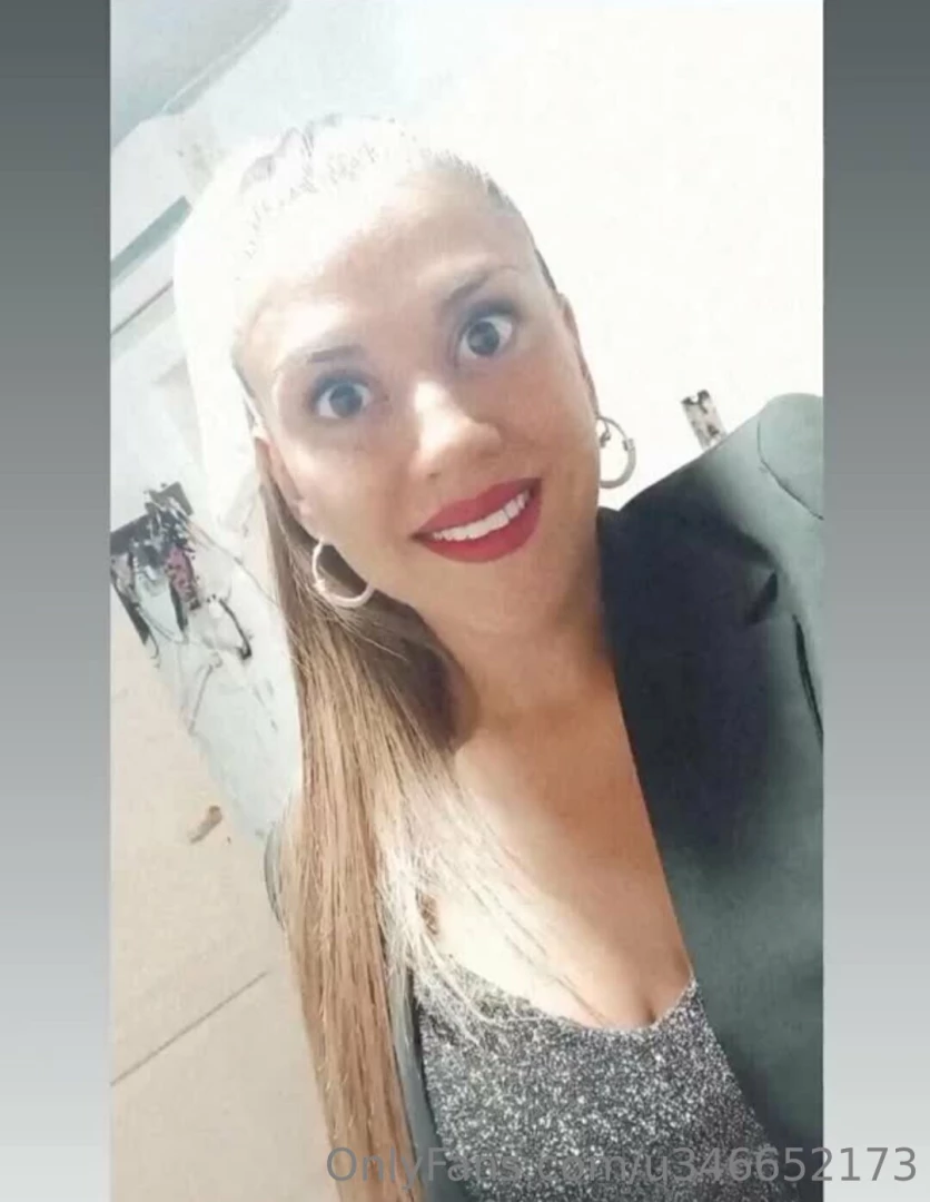 Welcome to my world where happiness is the key to success i m nanu 