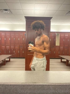 Should i pump up the volume babe