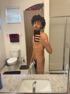 This dick needs some attention