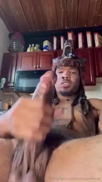 Help this werewolf stroke his big dick 