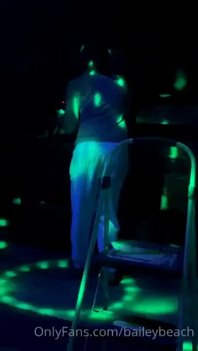 Hey y all so we ve just cleaned the garage and got the toy box 