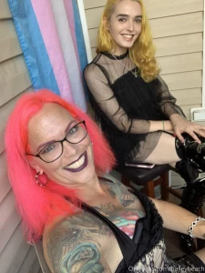 Black lace party time