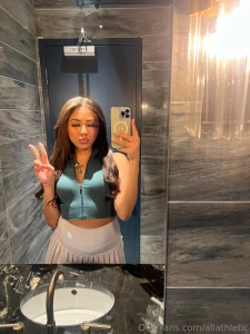 Here s a kiss for you babe