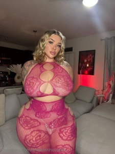 Is this a perfect date outfit