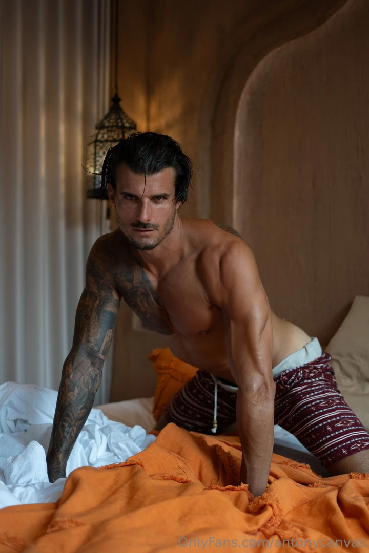This load s just waiting for you wanna help me release it 