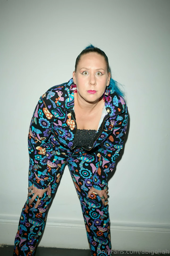 I need to start doing lives when you want me to do lives so when is 