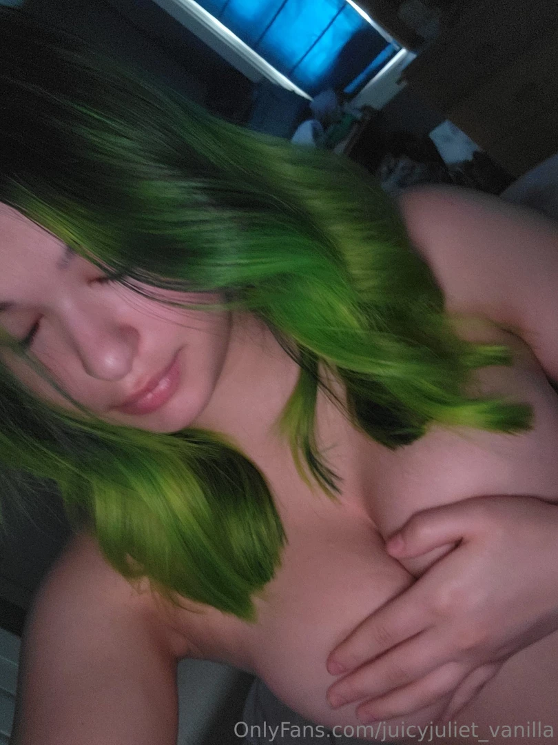Juicyjuliet-vanilla 