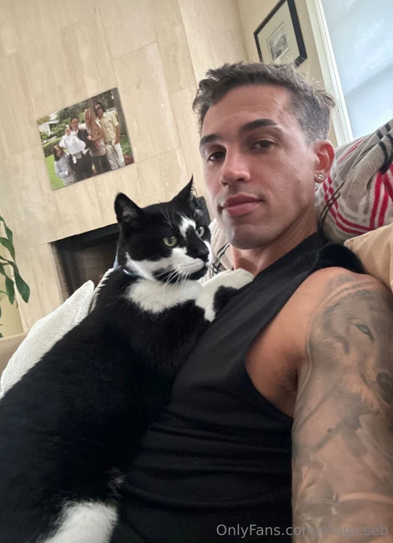 Lazy days and cuddles 