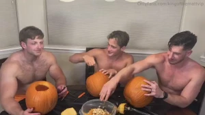 October trailer no mental monday today sorry boys i am in la and i