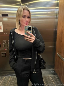 When you weren t sad you just needed to be a blonde again short hair